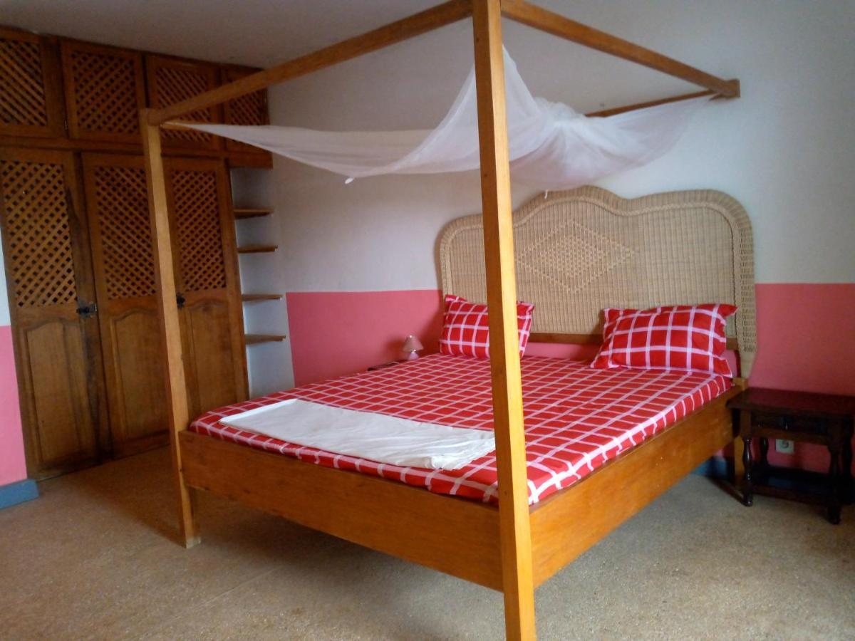 Auberge Coeur Ocean Joal-Fadiout Екстер'єр фото